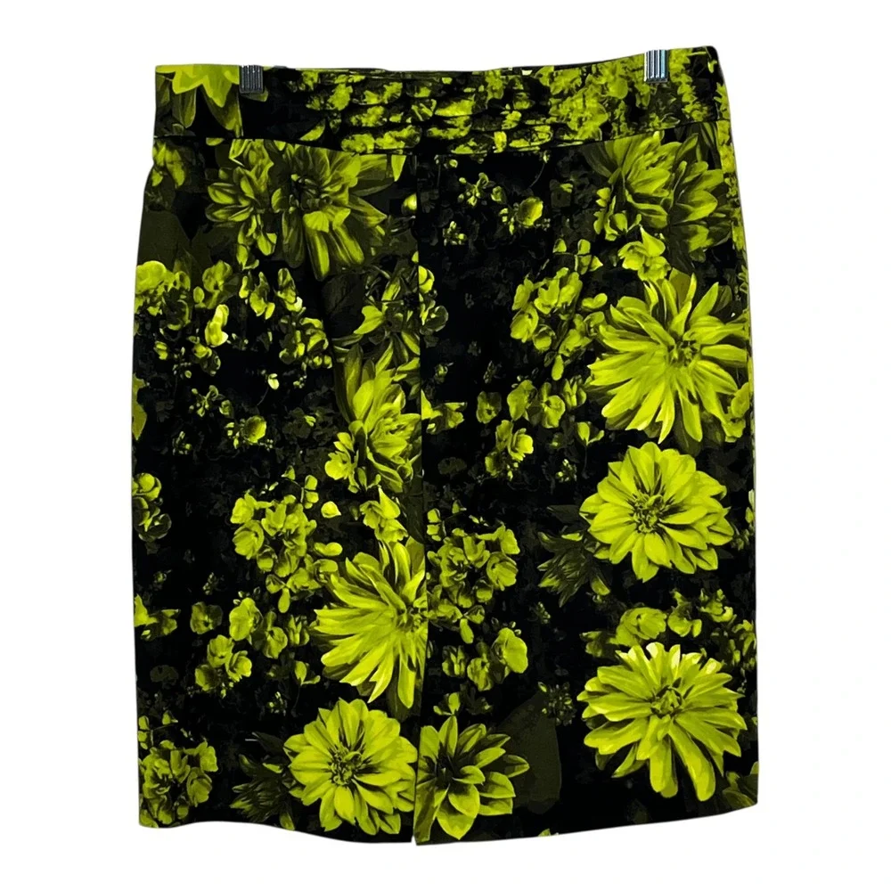 Michael Michael Kors Neon Lime Floral Pencil Skirt Black Buckle Detail Size 6